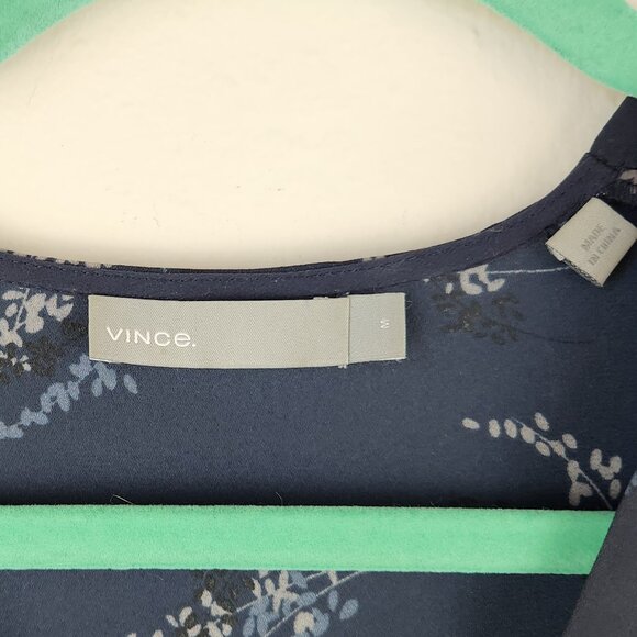 Vince Navy Blue Sprig Floral Print V-Neck Popover Blouse sz M - Picture 7 of 10